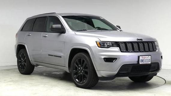 JEEP GRAND CHEROKEE 2019 1C4RJEAG1KC707574 image